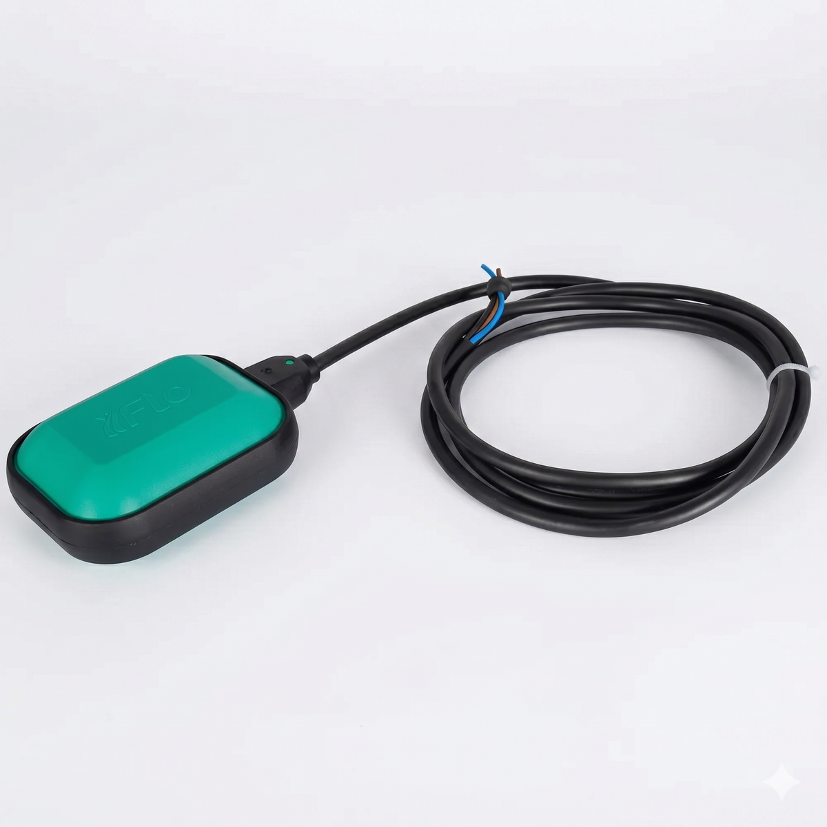 Interruptor de nivel electrónico PRIMO para control de bombas 127-220 V IUSA