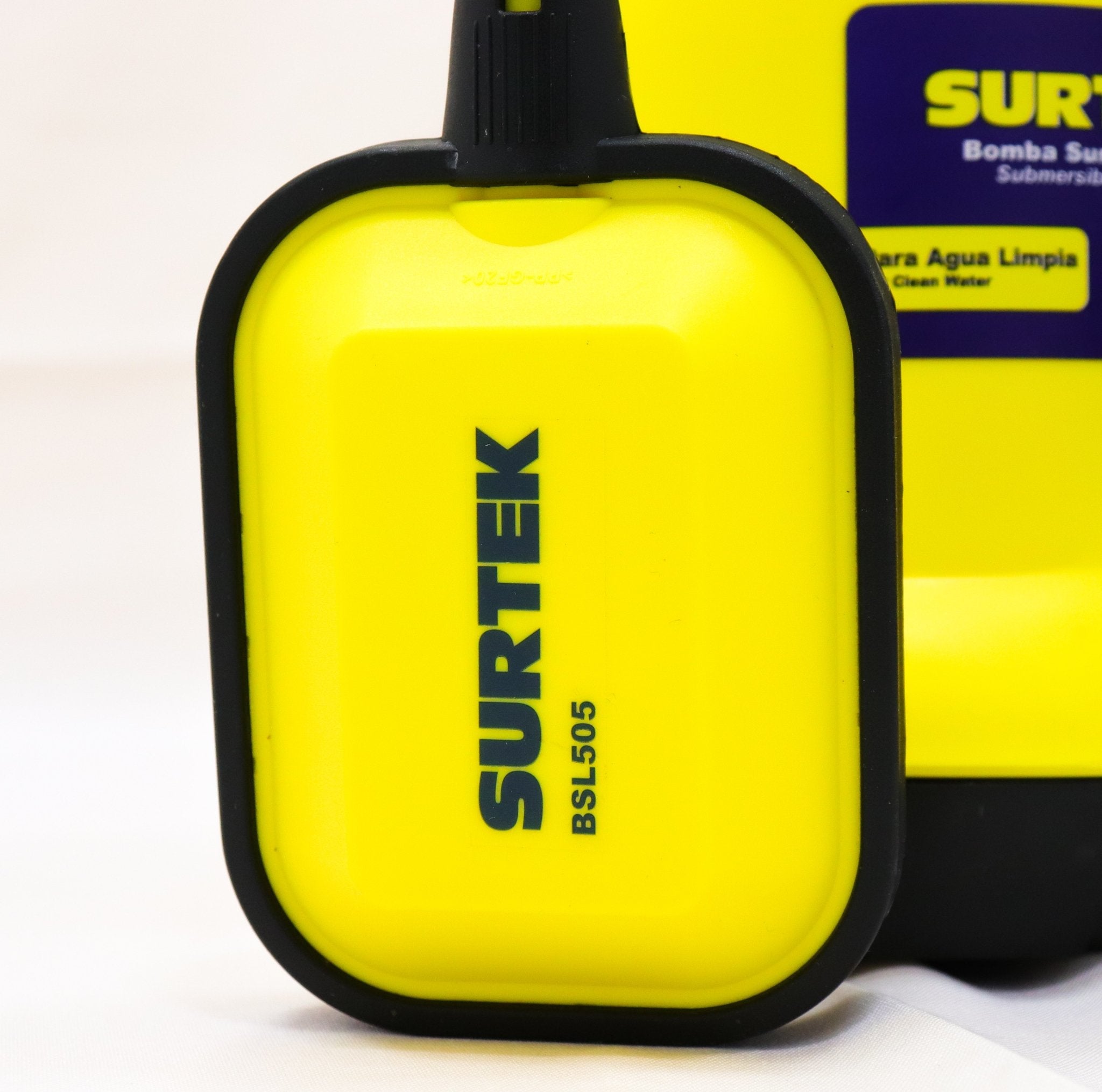 Bomba Sumergible Para Agua Limpia, 1/2HP, Surtek