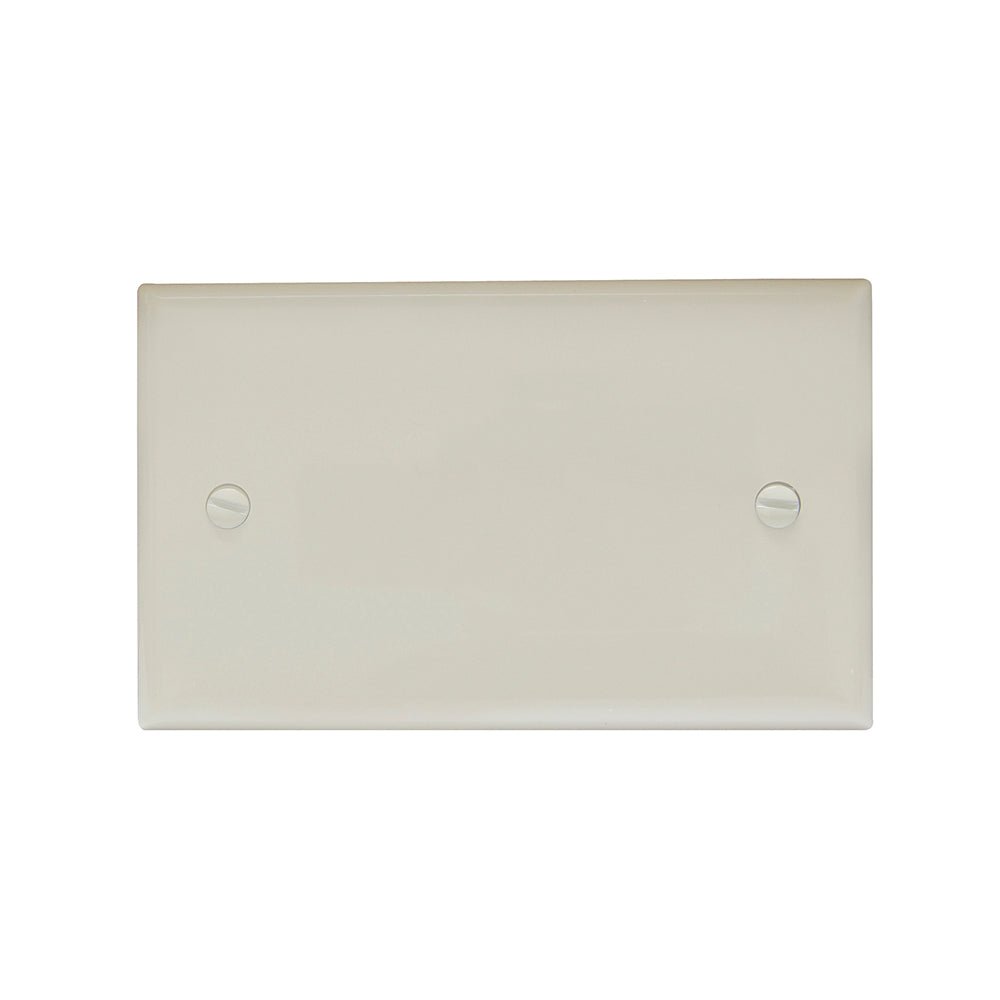 Placa de plástico ciega Surtek - FERRETERÍA WITZI