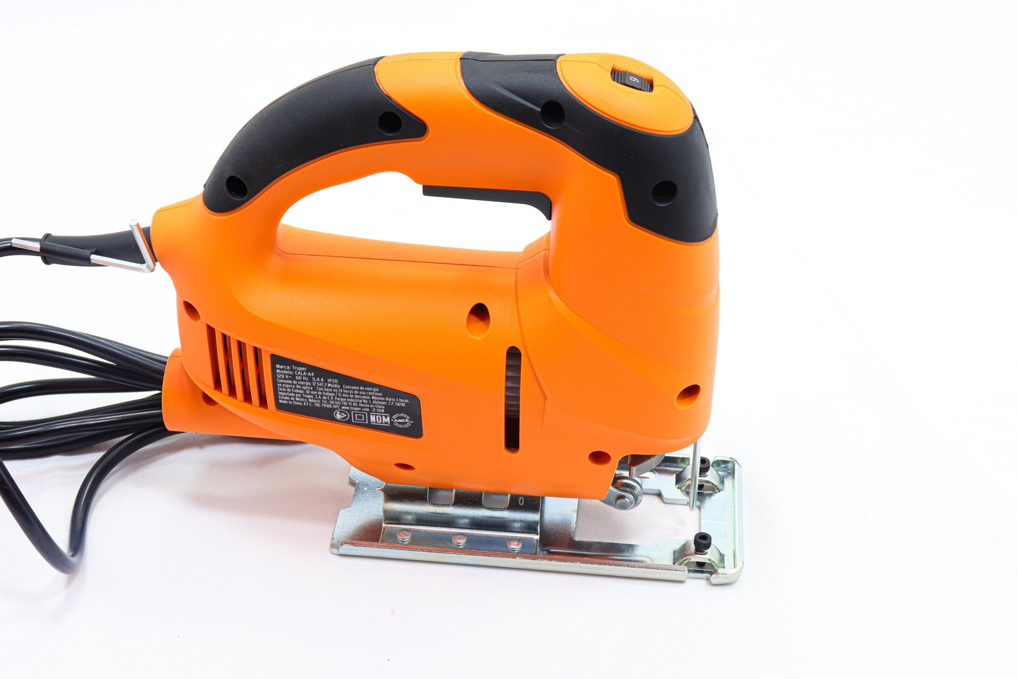 Sierra Caladora, 650w, Profesional, Truper - FERRETERÍA WITZI